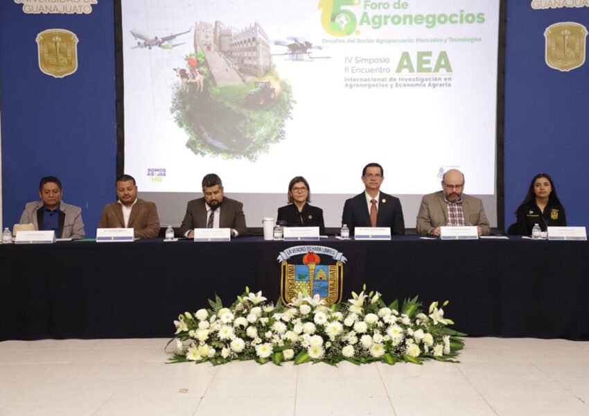 Foro de Agronegocios en la Universidad de Guanajuato