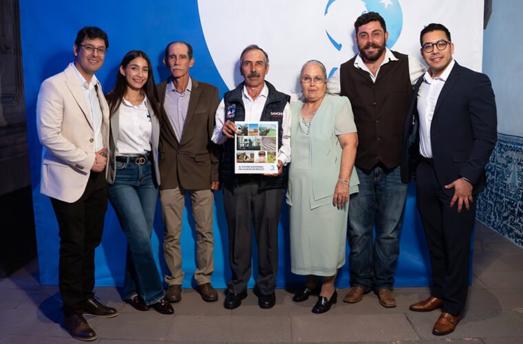 libro El futuro sostenible de la leche en México,