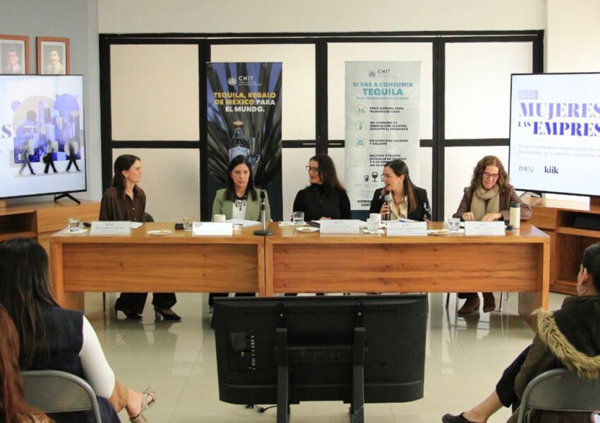 MUJERES INDUSTRIA TEQUILERA