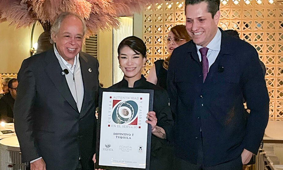 distintivos T foodex japón